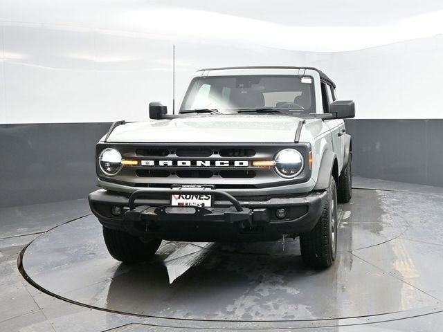 Used 2021 Ford Bronco Big Bend image 2