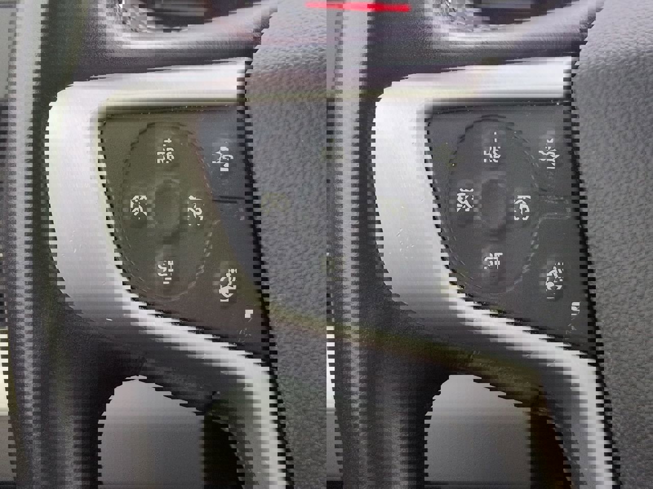 Certified 2022 GMC Terrain SLT w/ Tech Package image 33