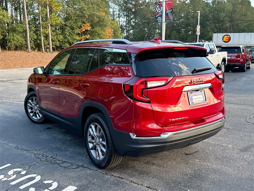 New 2024 GMC Terrain SLT w/ Tech Package image 6