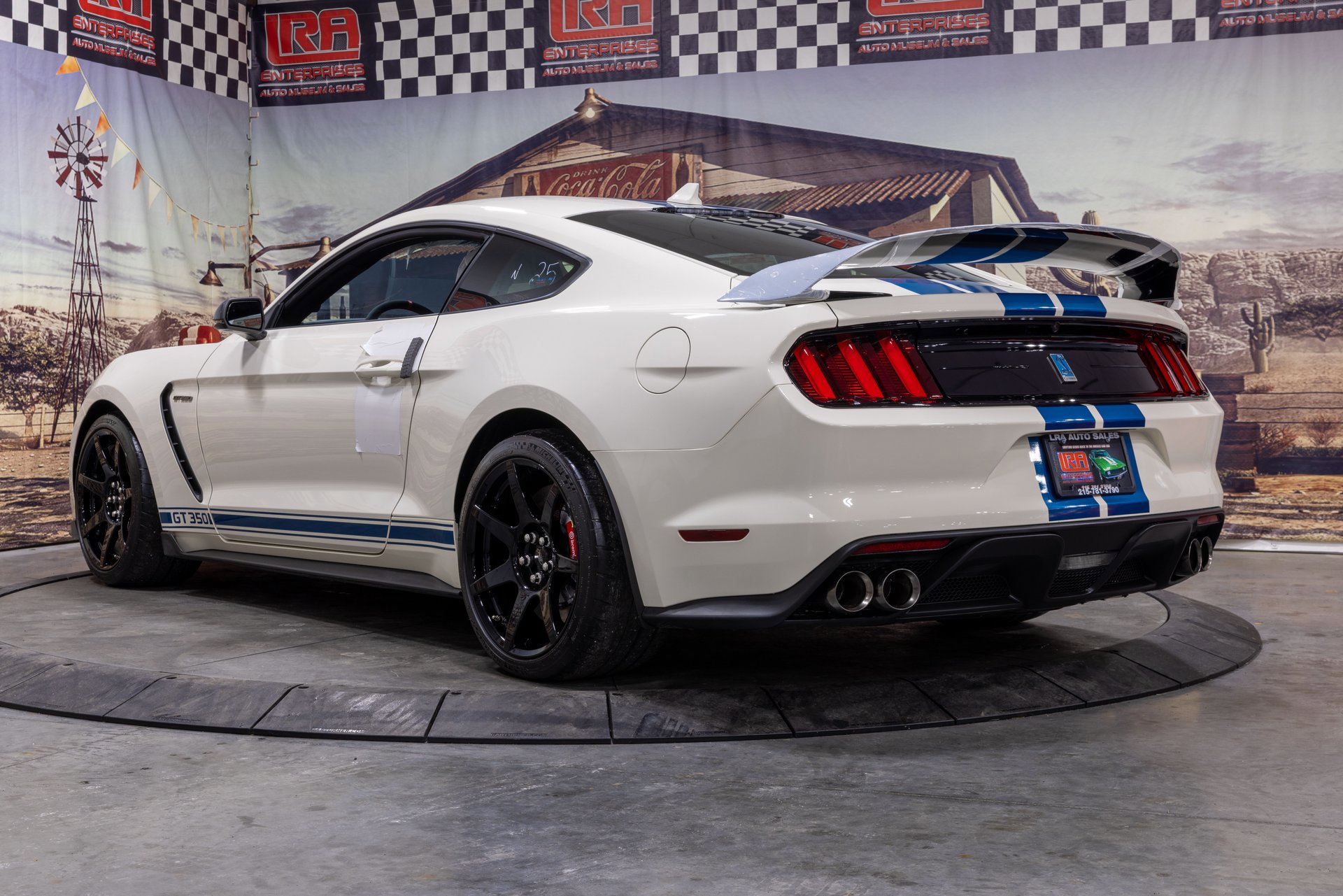 Used 2020 Ford Mustang Shelby GT350R w/ GT350R Equipment Group 920A image 6