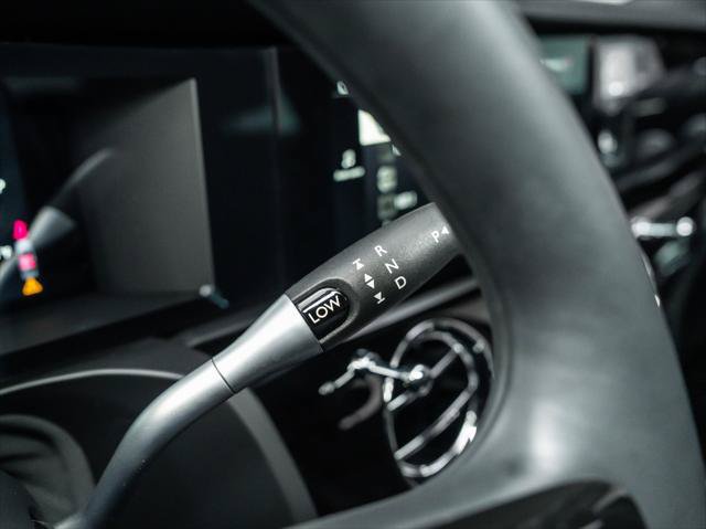 Used 2025 Rolls-Royce Ghost AWD/4WD image 31