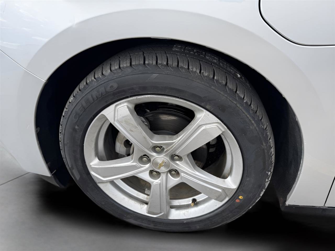 Used 2019 Chevrolet Volt LT w/ Comfort Package image 29