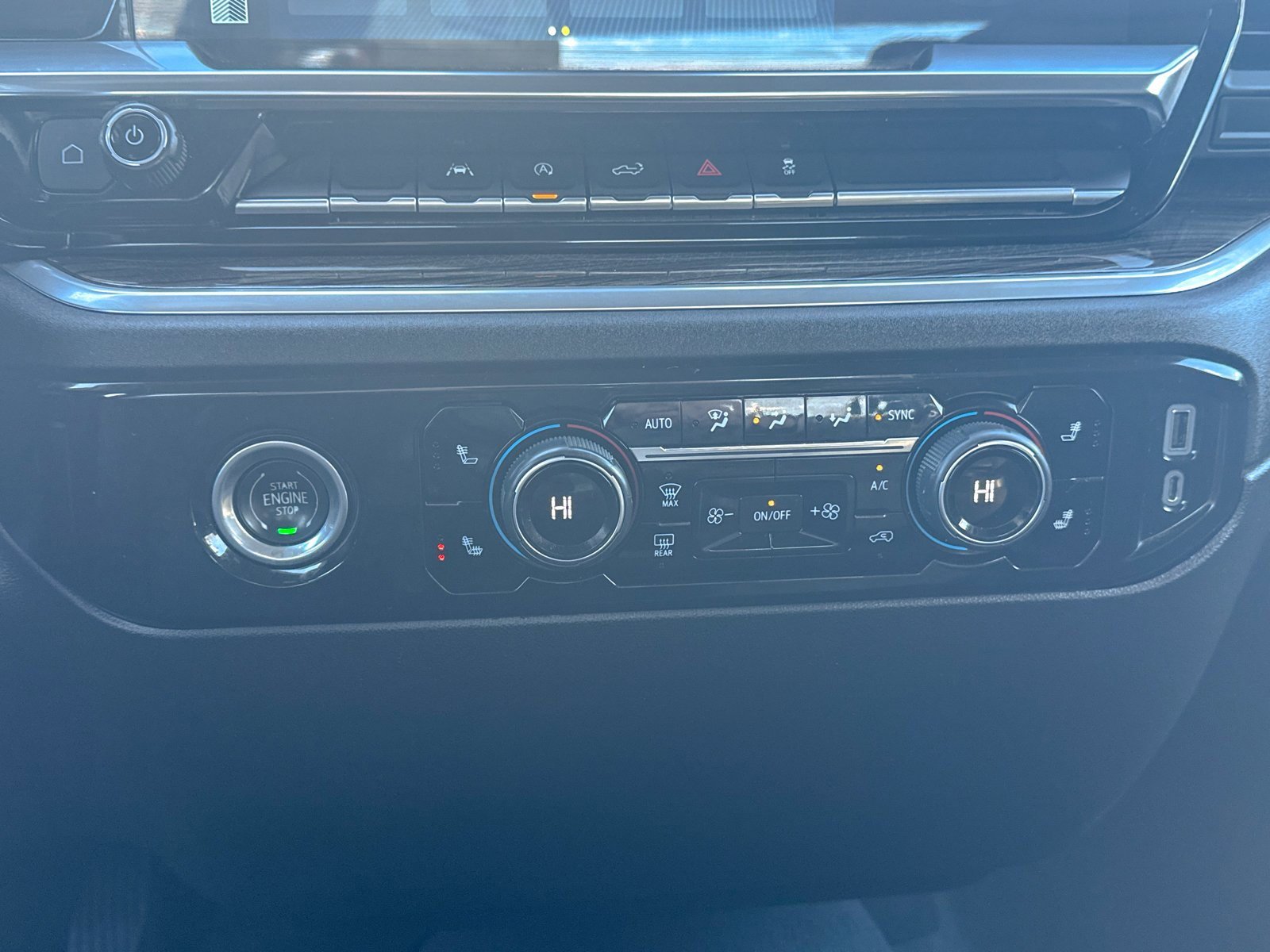 Used 2022 Chevrolet Silverado 1500 LT image 30