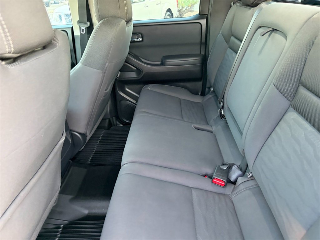 Used 2022 Nissan Frontier SV w/ Technology Package image 25