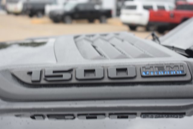 Used 2024 RAM 1500 Limited AWD/4WD image 12