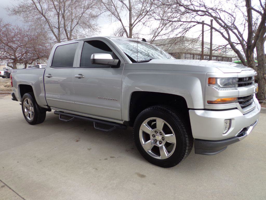Used 2016 Chevrolet Silverado 1500 LT w/ All Star Edition image 3