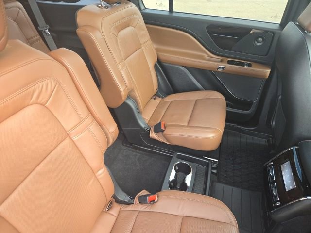 Certified 2023 Lincoln Aviator Reserve w/ Elements Package Plus image 24