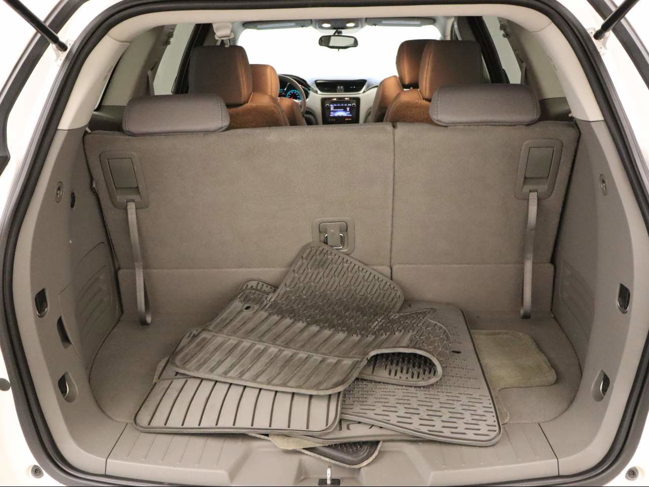 Used 2014 Chevrolet Traverse LT w/ All-Star Edition image 20