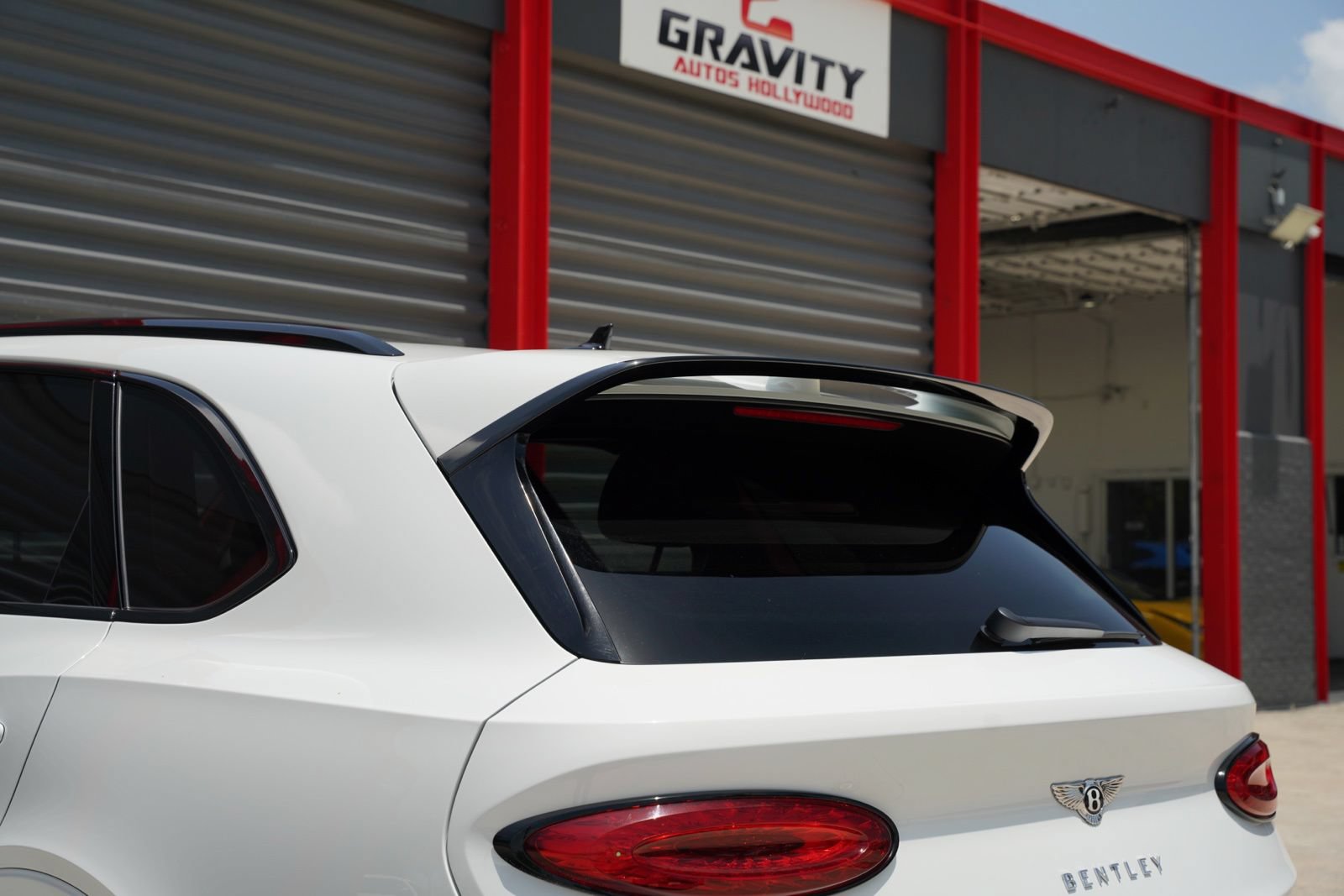Used 2022 Bentley Bentayga Speed AWD/4WD image 16
