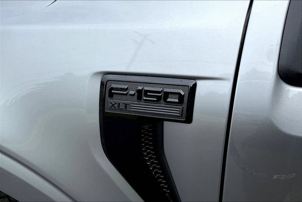New 2026 Ford F150 XLT w/ Equipment Group 302A MID AWD/4WD image 9