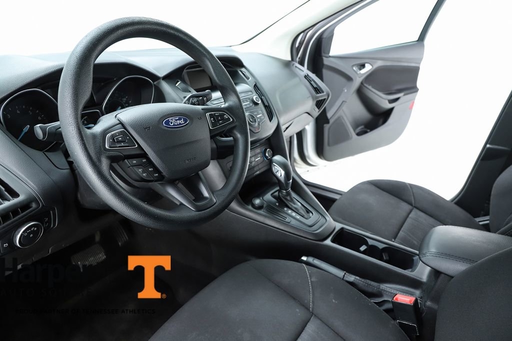 Used 2018 Ford Focus SE image 19
