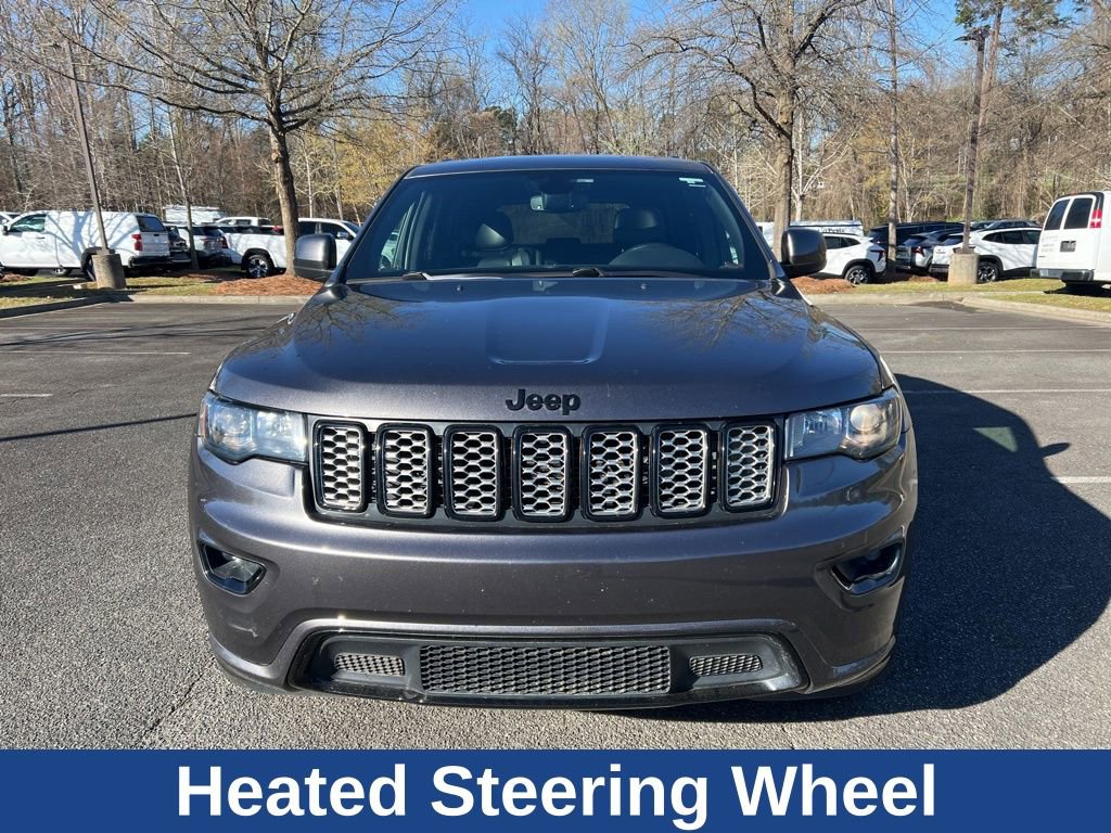 Used 2019 Jeep Grand Cherokee Altitude RWD image 4