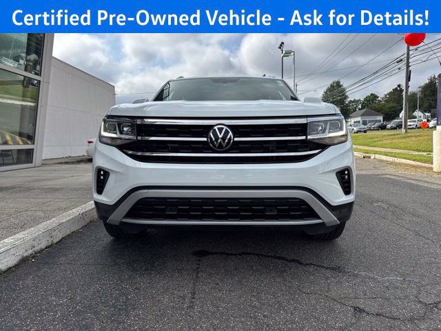 Certified 2023 Volkswagen Atlas Cross Sport SE w/ Panoramic Sunroof Package AWD/4WD image 3