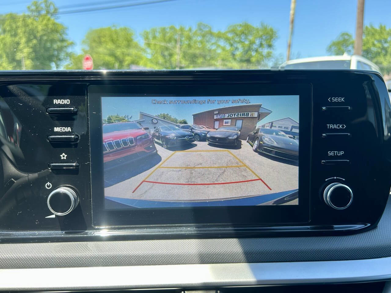 Used 2022 Kia K5 LX FWD image 24