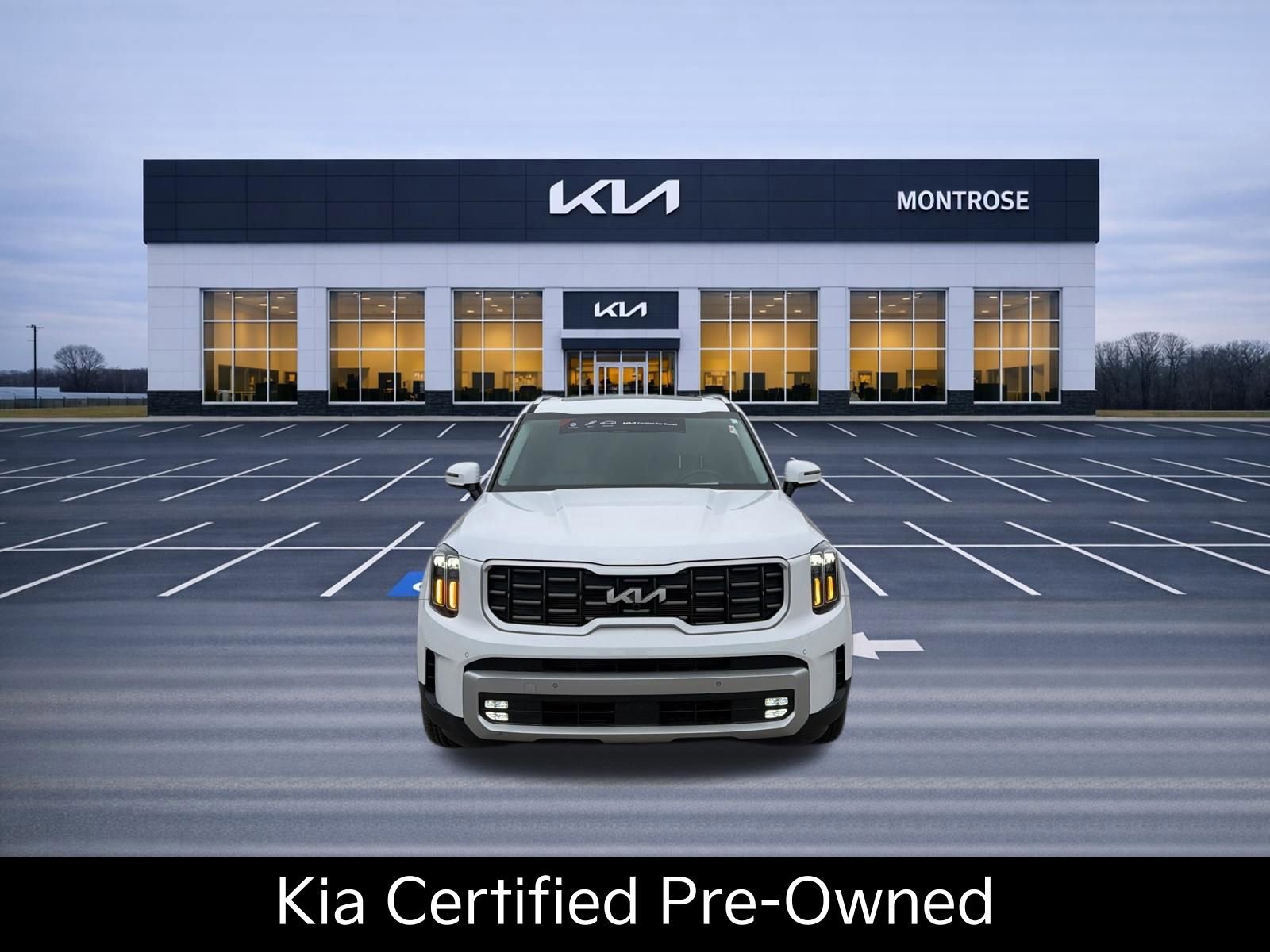 Used 2025 Kia Telluride SX Prestige AWD/4WD image 2