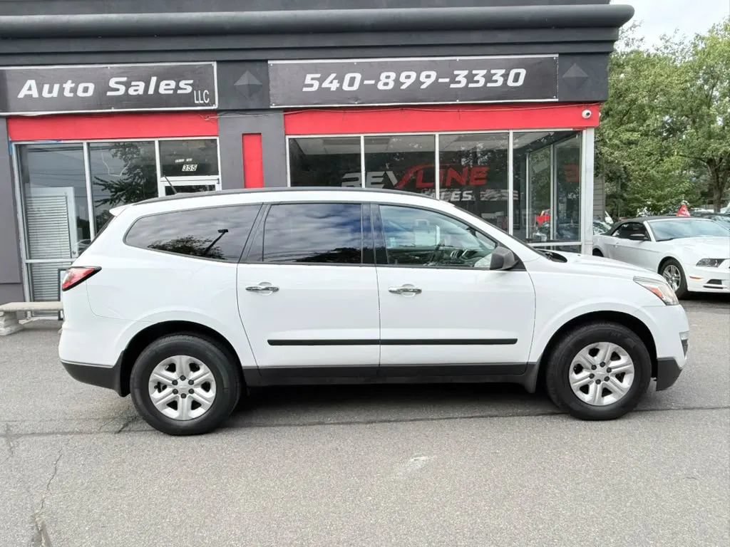 Used 2017 Chevrolet Traverse LS AWD/4WD image 7