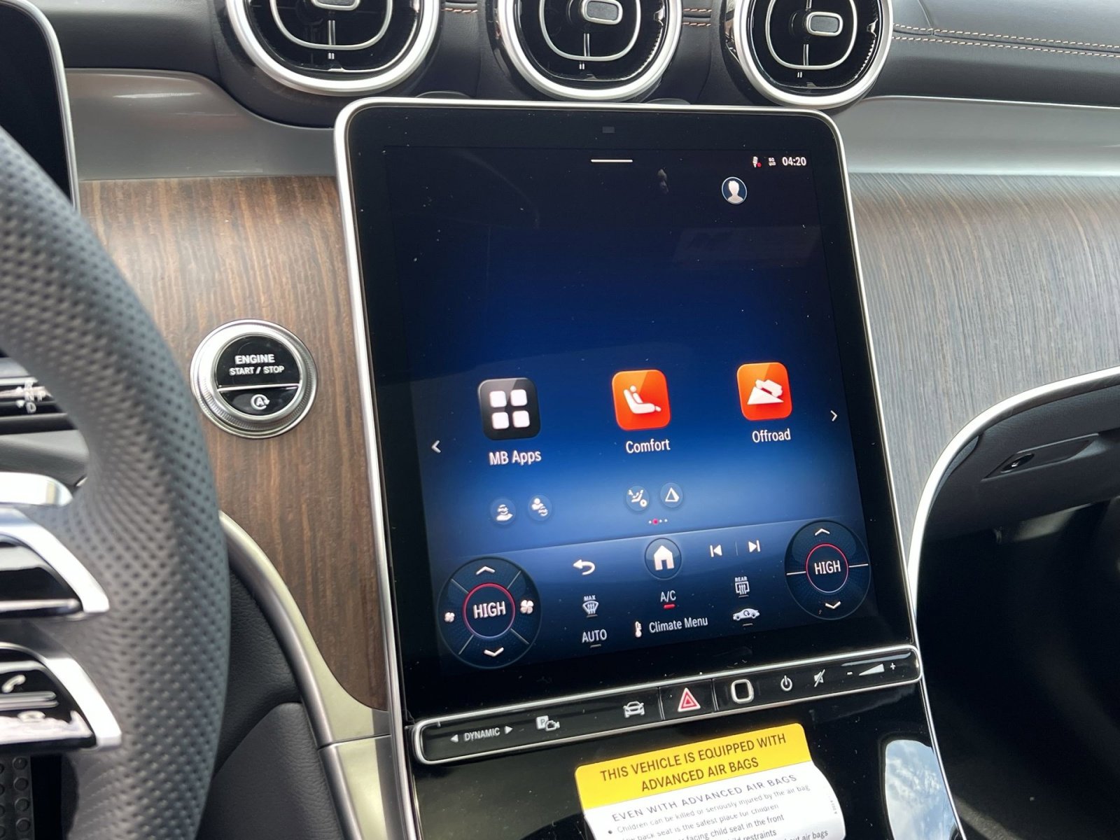 New 2026 Mercedes-Benz GLC 300 4MATIC image 18