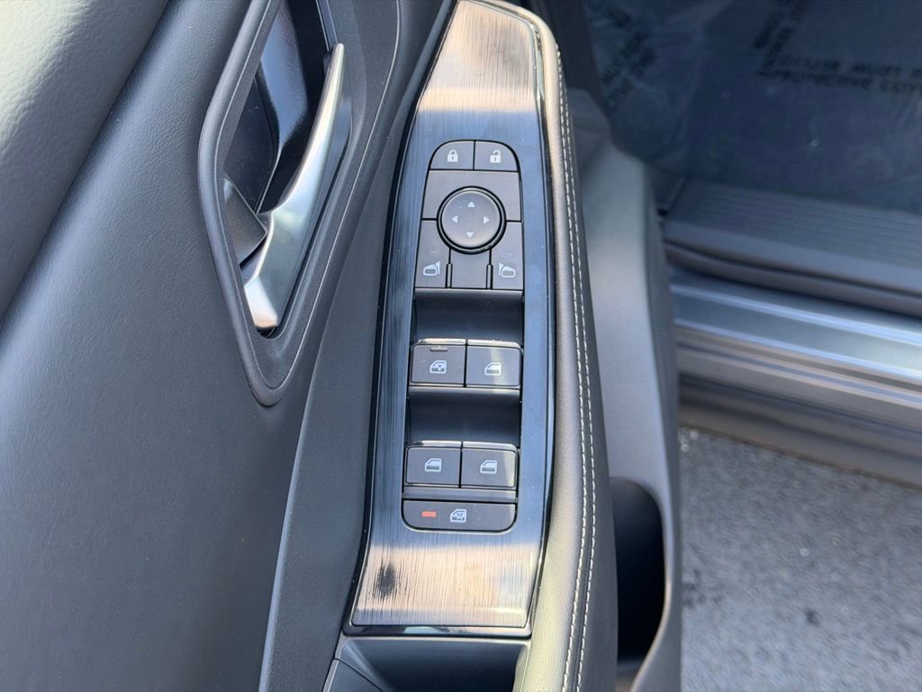 New 2026 Nissan Rogue SV image 13
