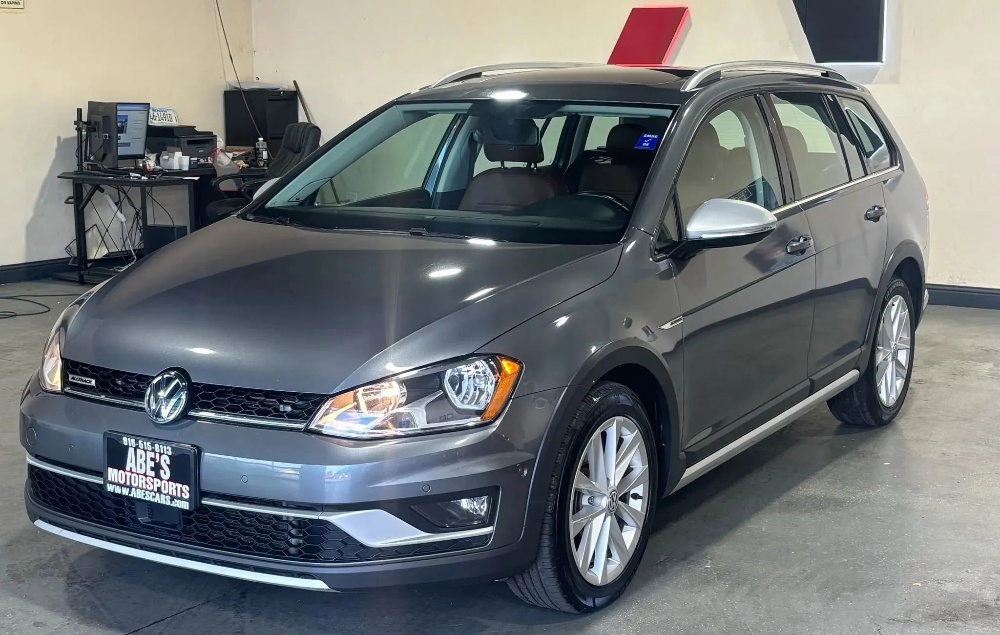 Used 2017 Volkswagen Golf Alltrack S
