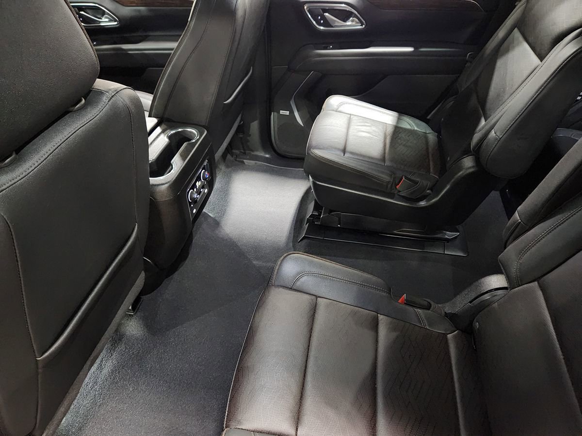 Used 2023 Chevrolet Tahoe High Country w/ Premium Package 2 AWD/4WD image 52
