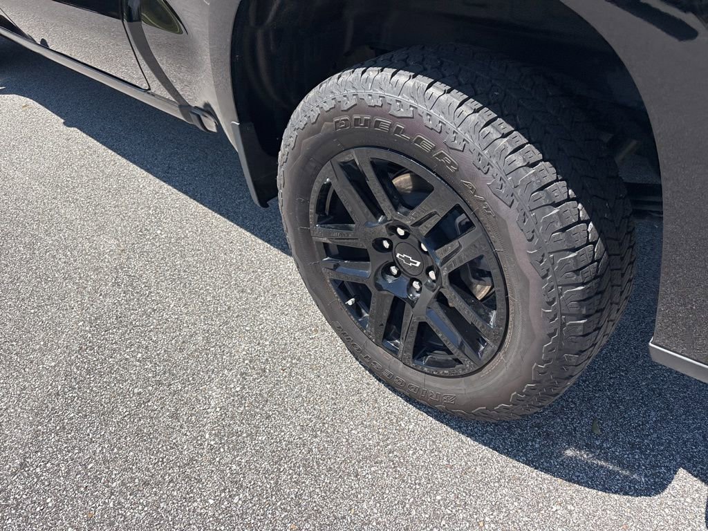 Certified 2023 Chevrolet Silverado 1500 RST AWD/4WD image 10