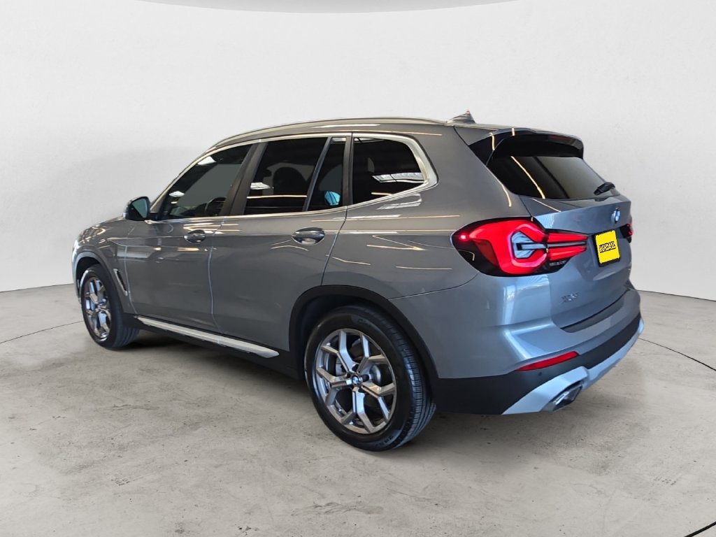 Used 2023 BMW X3 xDrive30i w/ Convenience Package AWD/4WD image 11