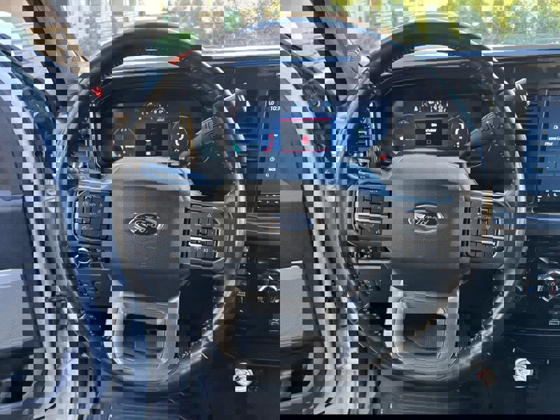 Used 2023 Ford F350 Lariat w/ Snow Plow/Camper Package image 12