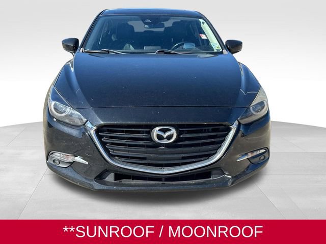 Used 2018 MAZDA MAZDA3 Grand Touring image 2