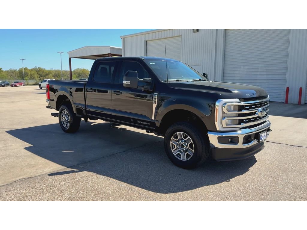 Used 2024 Ford F250 Lariat image 2