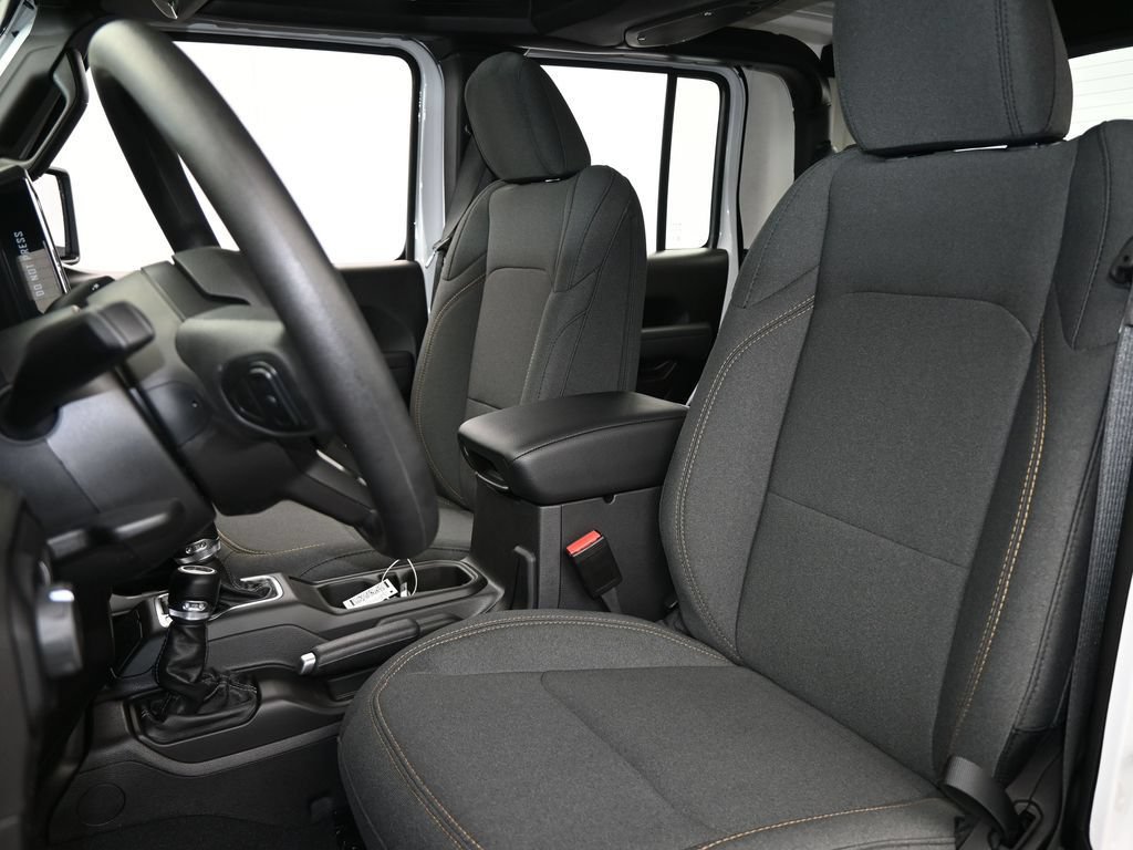 New 2026 Jeep Gladiator Sport AWD/4WD image 10