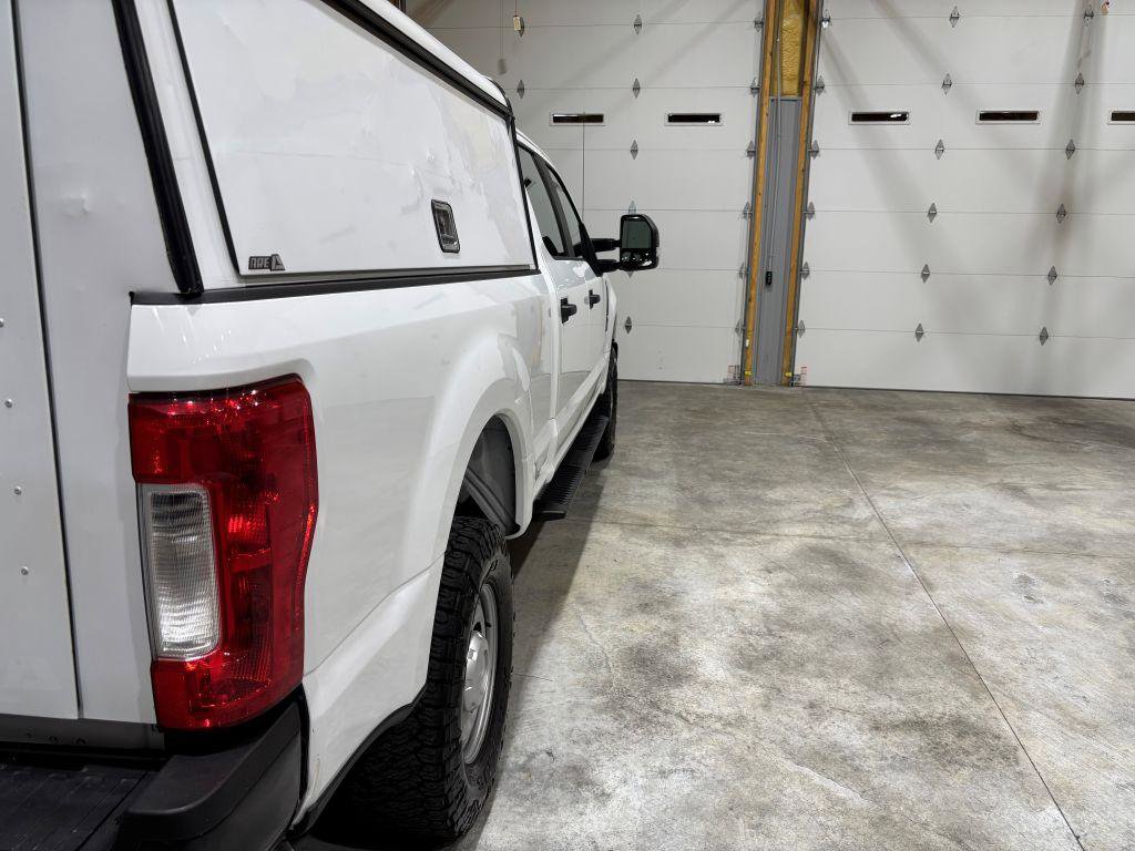 Used 2017 Ford F250 XL w/ Power Equipment Group image 10