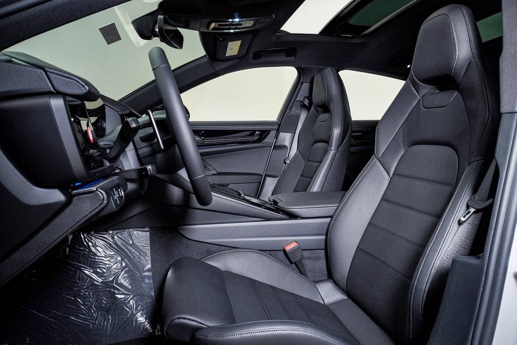 New 2026 Porsche Panamera 4 AWD/4WD image 5