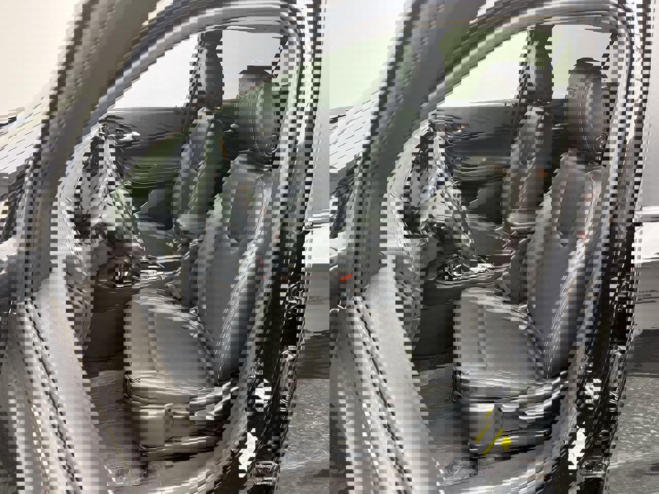 Certified 2024 Buick Encore GX Sport Touring image 9