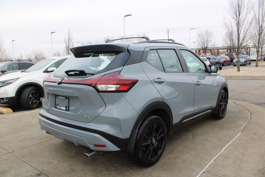 Used 2023 Nissan Kicks SR w/ SR Premium Package image 7