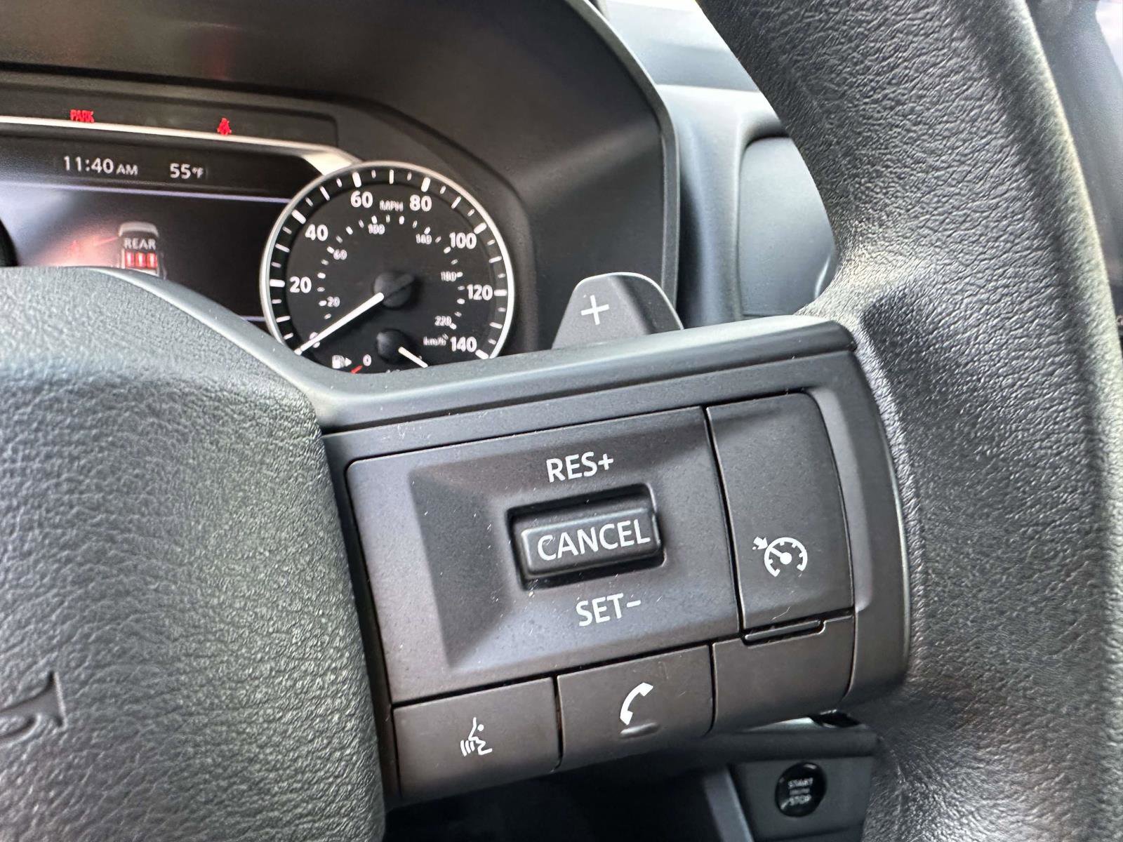 Used 2025 Nissan Rogue S image 29