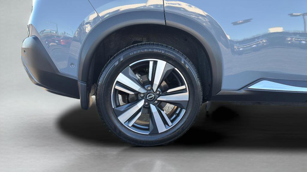 Used 2023 Nissan Rogue SL w/ SL Premium Package image 34