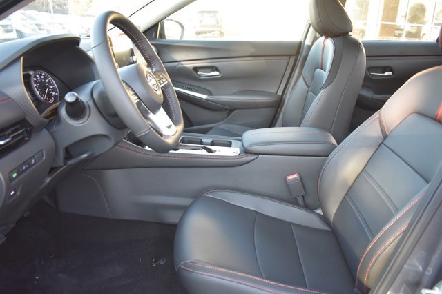 New 2025 Nissan Sentra SR w/ SR Premium Package image 15