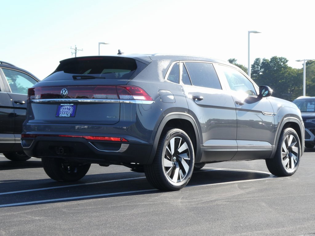 New 2026 Volkswagen Atlas Cross Sport SE image 3