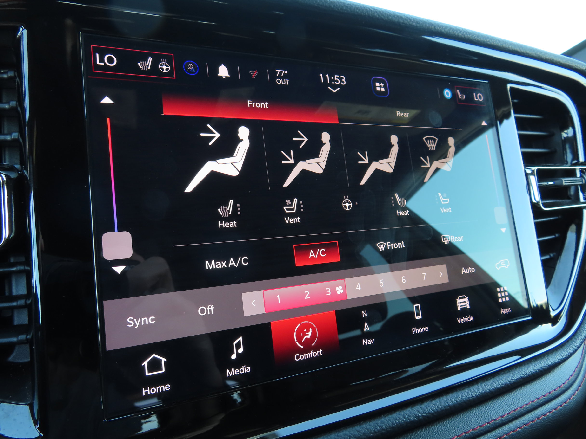 Used 2025 Dodge Durango GT image 33