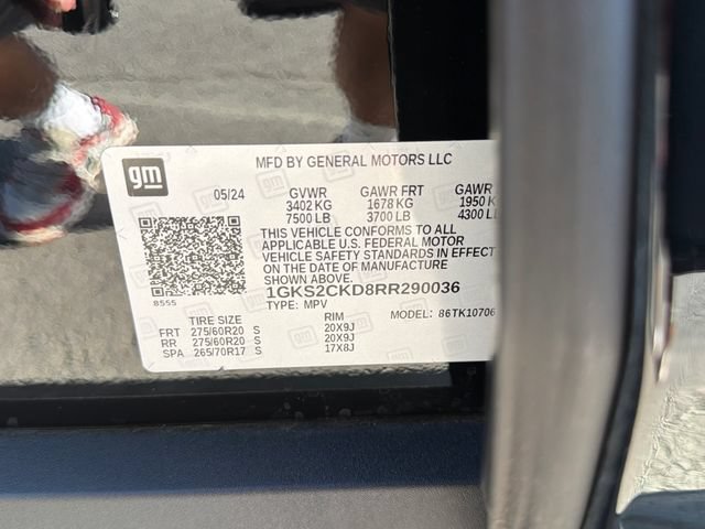 Used 2024 GMC Yukon AT4 w/ Technology Package AWD/4WD image 30