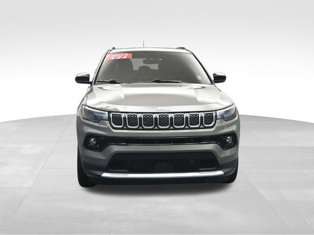 Used 2023 Jeep Compass Limited AWD/4WD image 8