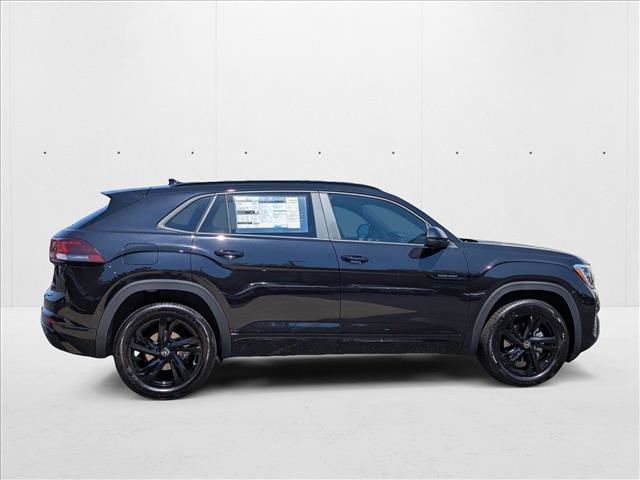 New 2026 Volkswagen Atlas Cross Sport SEL R-Line image 4