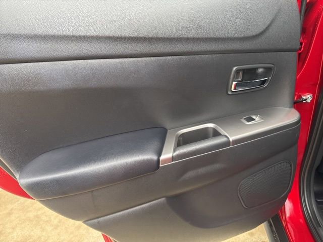 Used 2024 Mitsubishi Outlander Sport SE AWD/4WD image 23