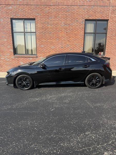Used 2017 Honda Civic EX image 2