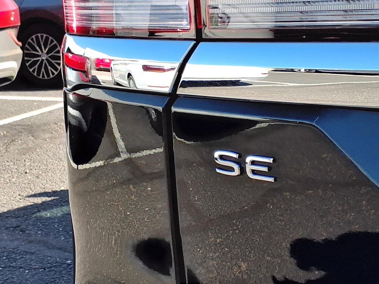 New 2026 Volkswagen Atlas SE image 6