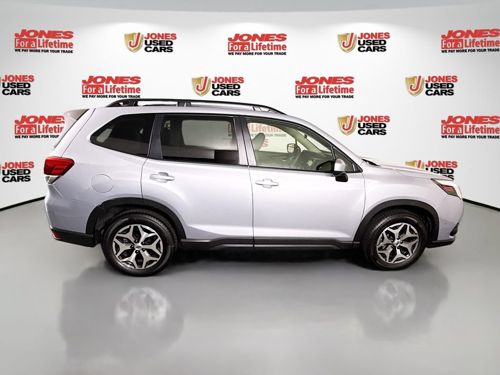 Used 2024 Subaru Forester Premium AWD/4WD image 19