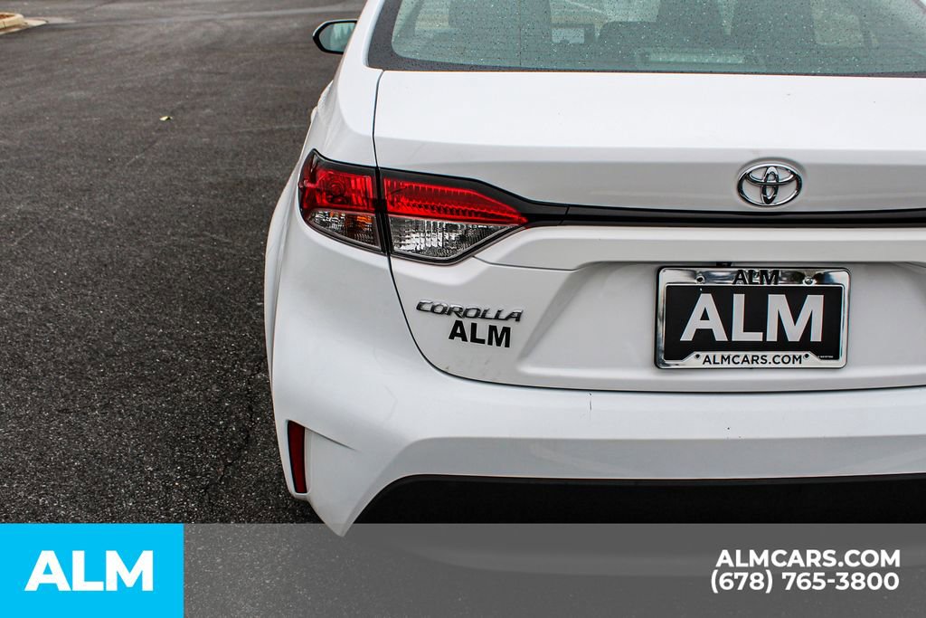 Used 2023 Toyota Corolla LE image 13