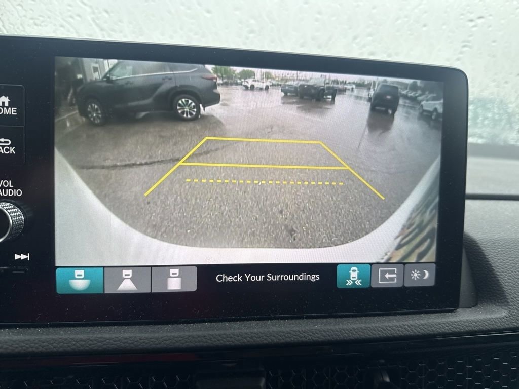 Used 2025 Honda CR-V Sport Touring image 27