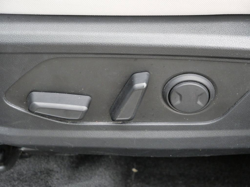 Used 2025 Hyundai Tucson SEL FWD image 35