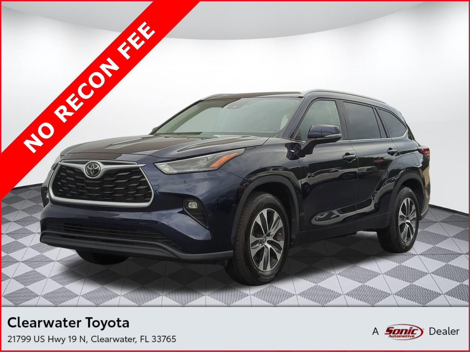 Used 2024 Toyota Highlander XLE